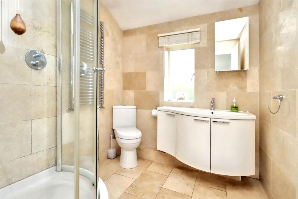 Additional image 9 of Secluded Upper Clevedon position