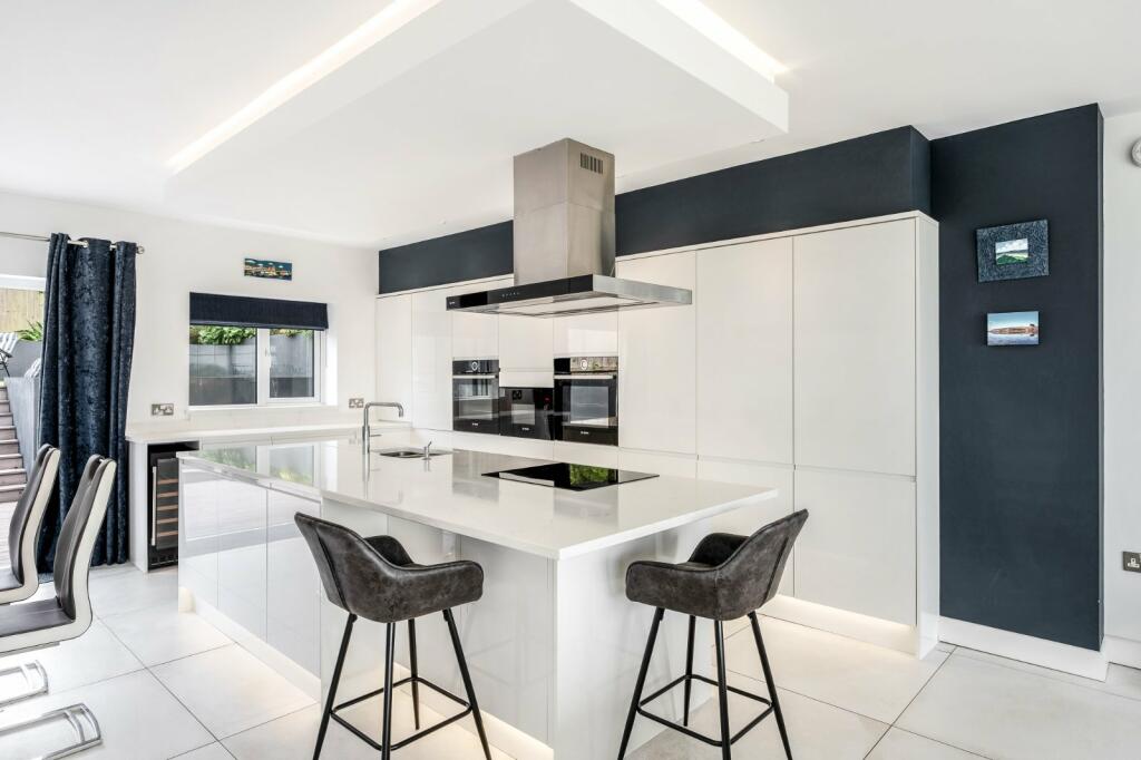 Additional image 17 of Hillside Road, Portishead, Bristol, Somerset, BS20