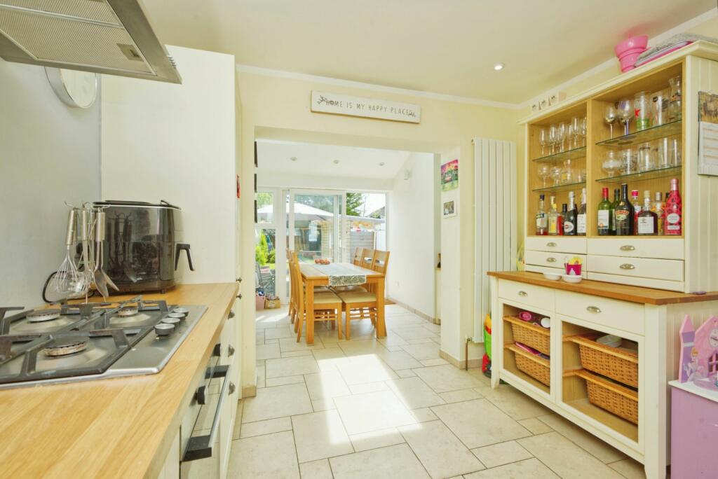 Additional image 6 of St. Austell Road, Weston-super-Mare - LARGE GARDEN