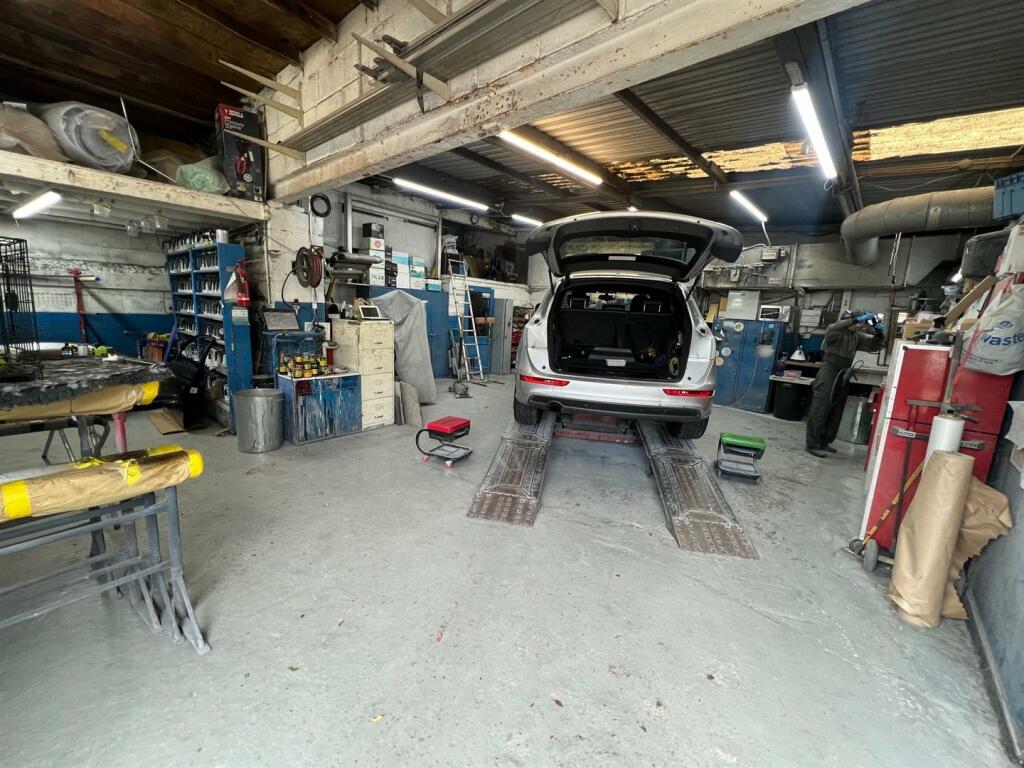 Additional image 18 of Mixed-use Investment Opportunity in Redland