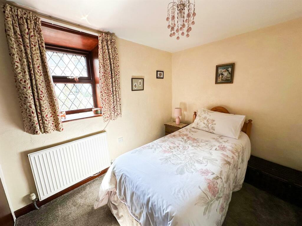 Additional image 21 of Bridge Street, Oakworth