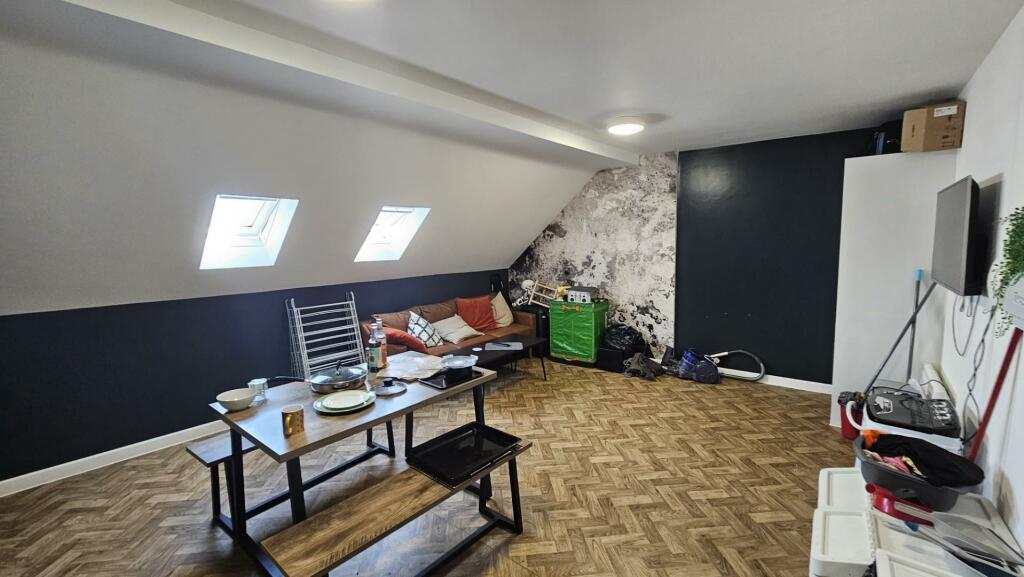 Additional image 17 of 98 Blackswarth Road, Three Crowns, Kings Court, Bristol