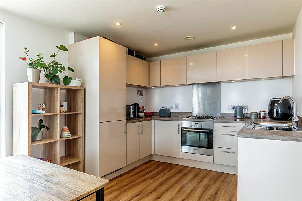 Additional image 3 of Newfoundland Way, Portishead, Bristol, Somerset, BS20