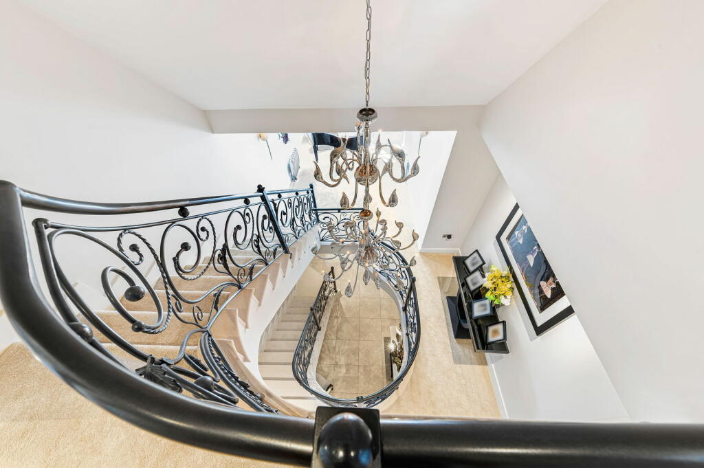 Additional image 12 of Leesons Hill, Chislehurst