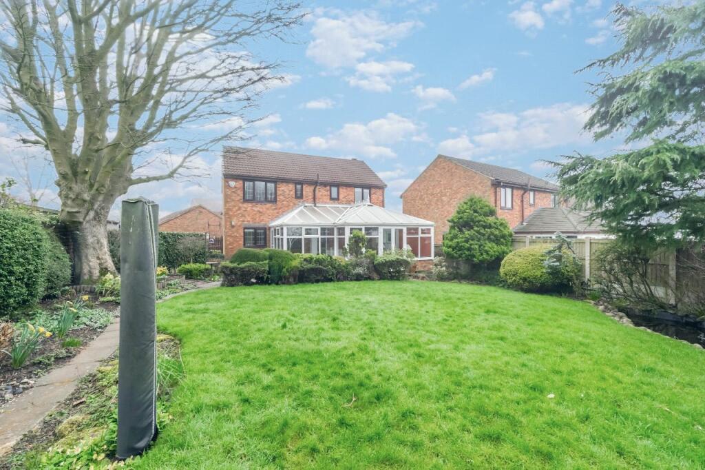 Additional image 19 of Southcroft Avenue, Birkenshaw, Bradford, BD11