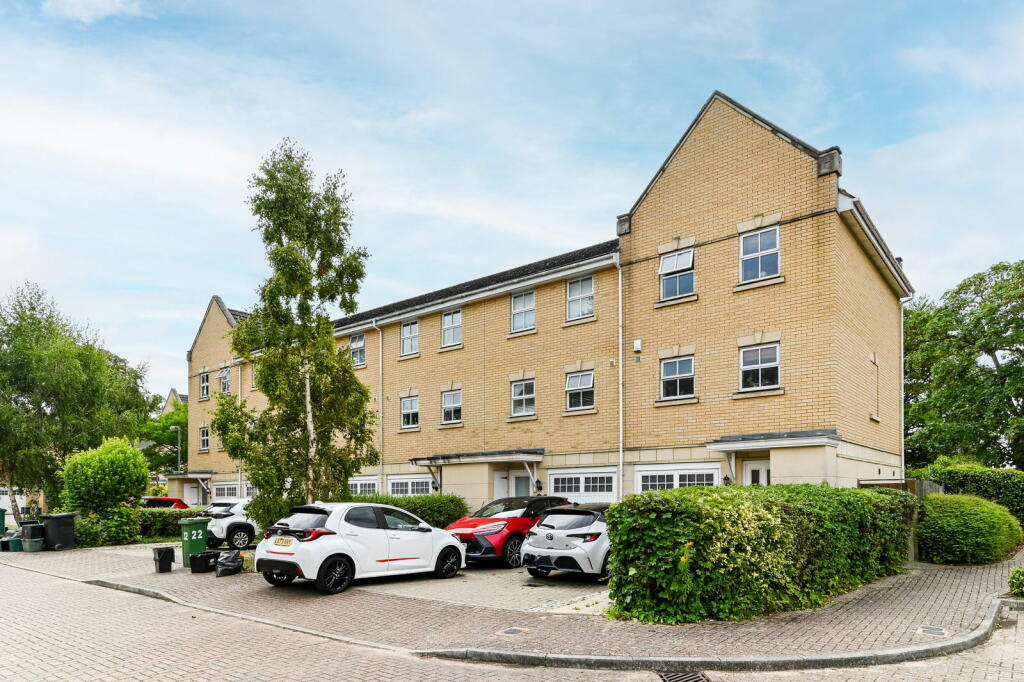 Additional image 20 of Sparkes Close, Bromley, BR2 9GE