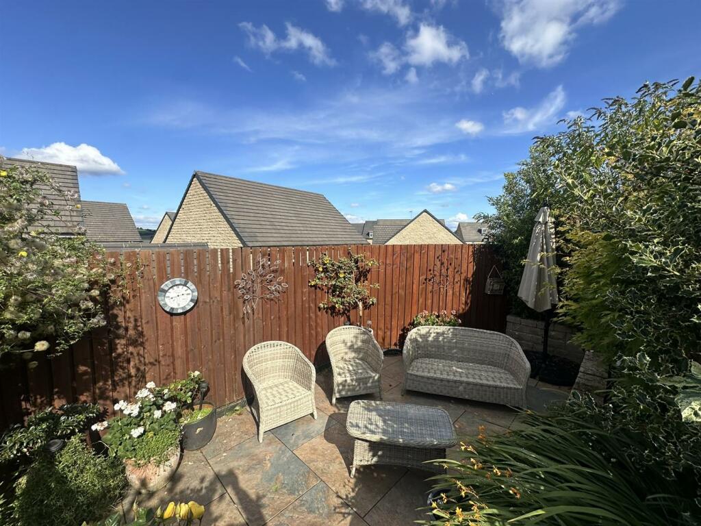 Additional image 33 of Castle Stead Drive, Cullingworth, Bradford