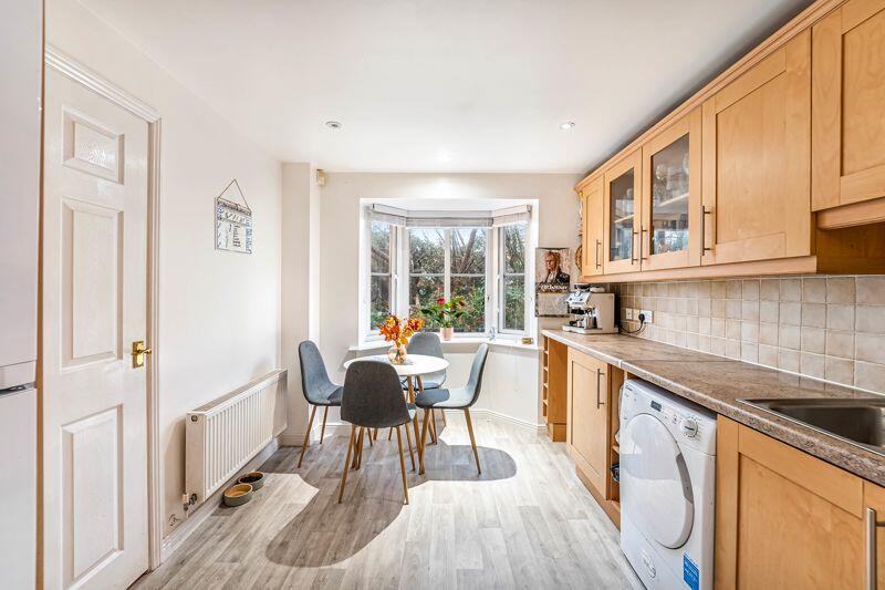 Additional image 11 of Griffen Road, Weston Village - 4 BEDS/2 BATHS