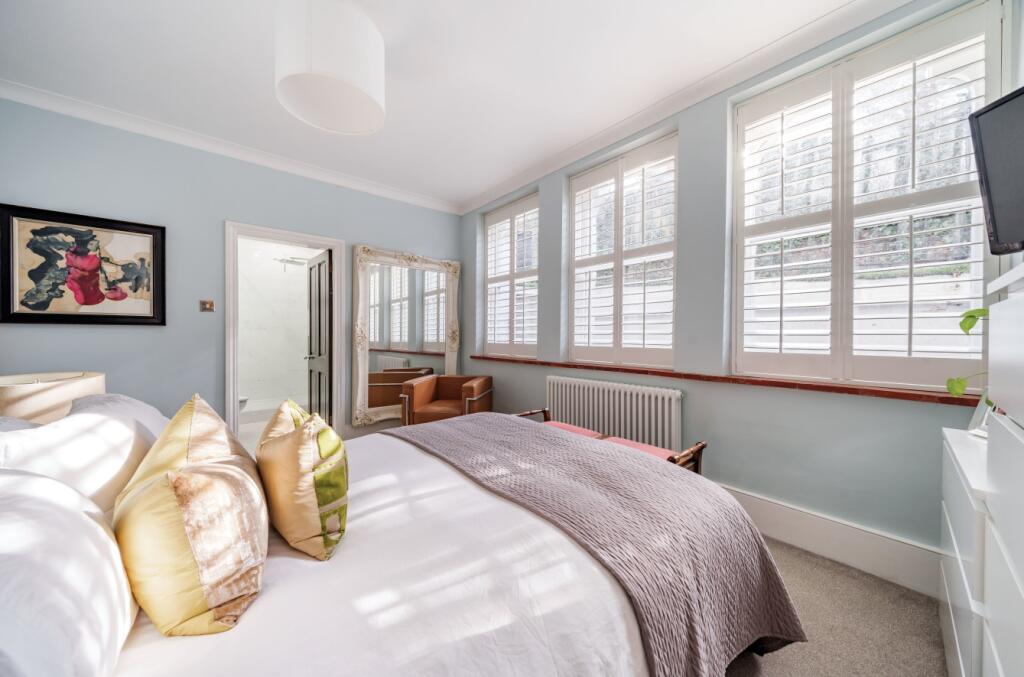 Additional image 6 of Susan Wood, Chislehurst