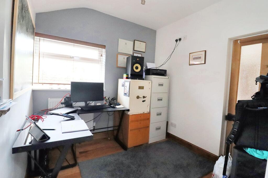 Additional image 12 of Featherbed Lane, Oldbury-On-Severn, BS35