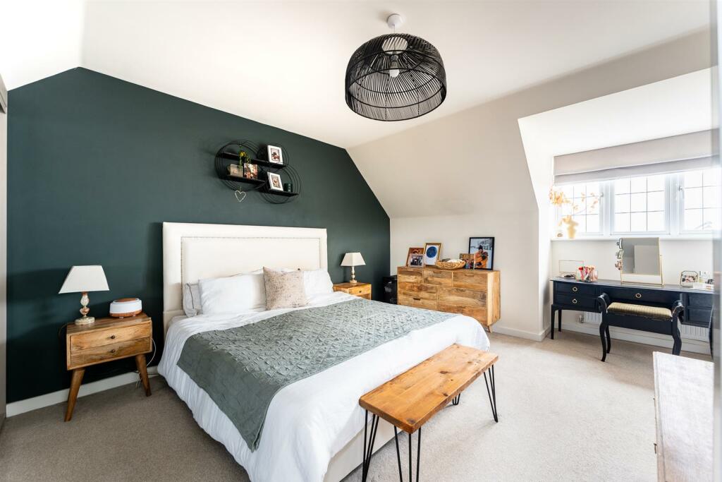 Additional image 11 of Moorhen Road, Yatton - PERFECT FAMILY HOME