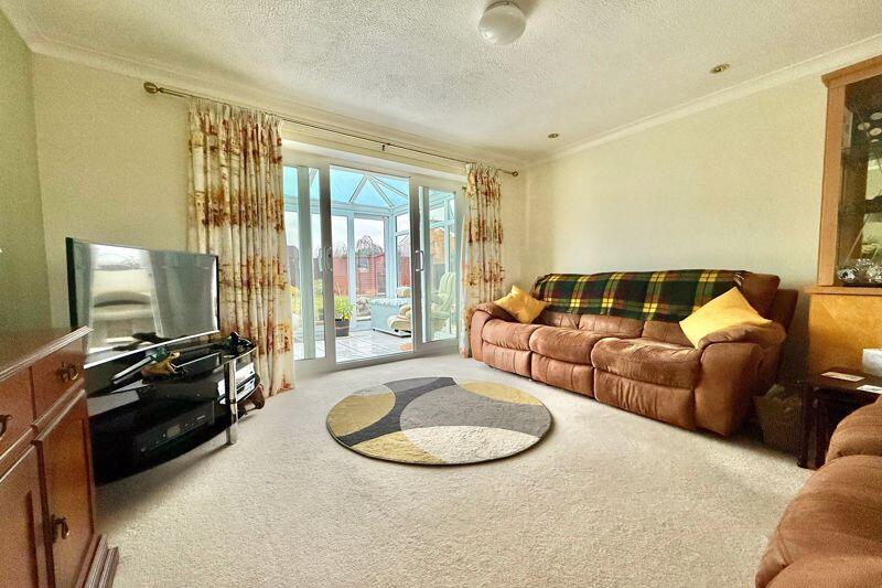 Additional image 8 of Cornwallis Avenue, Worle - 18' x 17'5" DOUBLE GARAGE