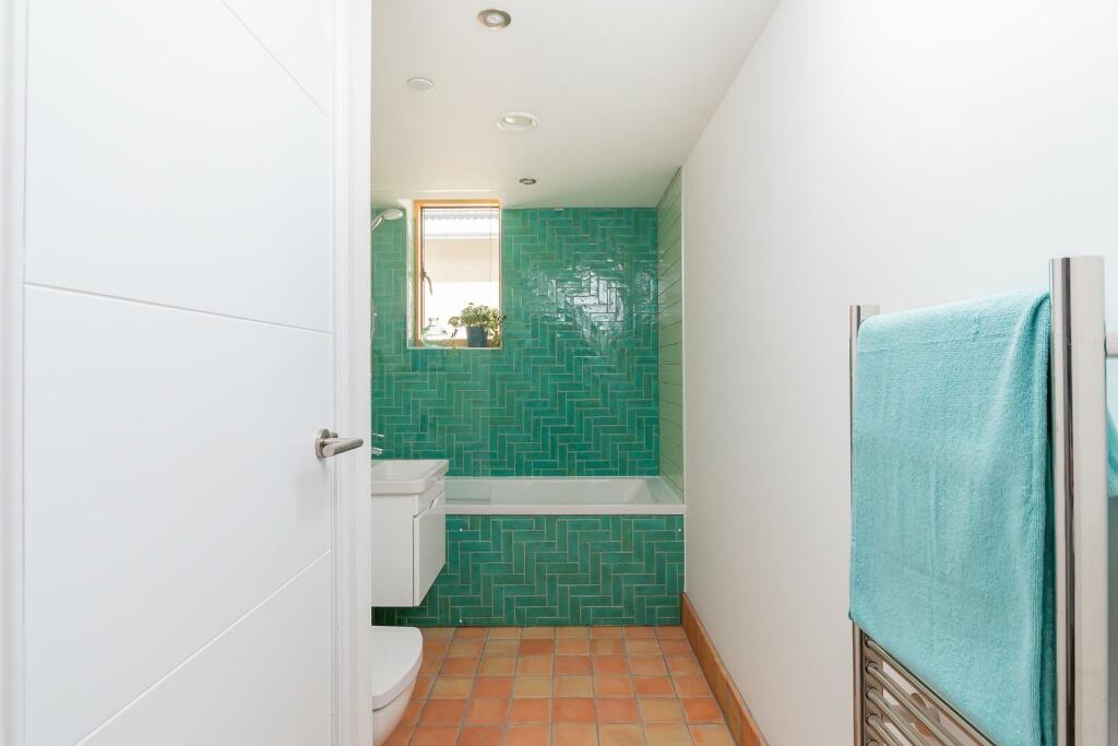 Additional image 18 of Water Lillies, Kings Weston