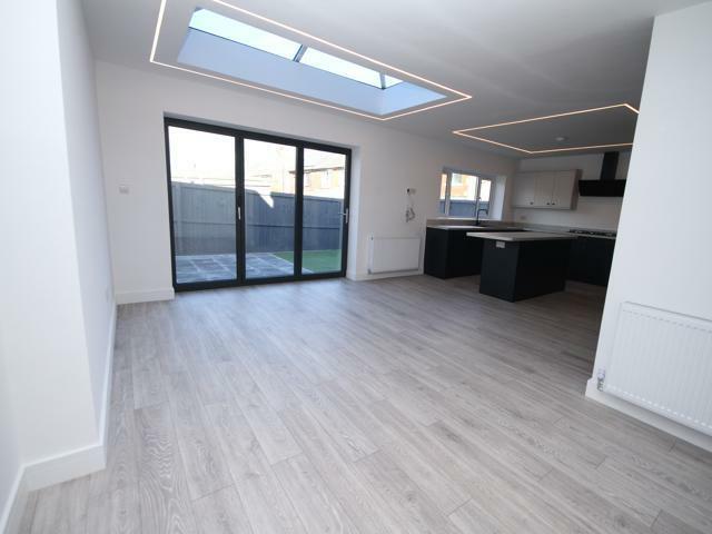 Additional image 7 of Bradford Road, Clayton, Bradford