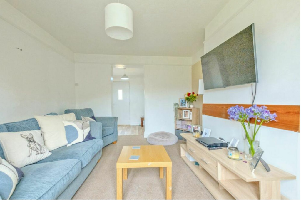 Additional image 7 of Hawthorn Crescent, Thornbury, BS35