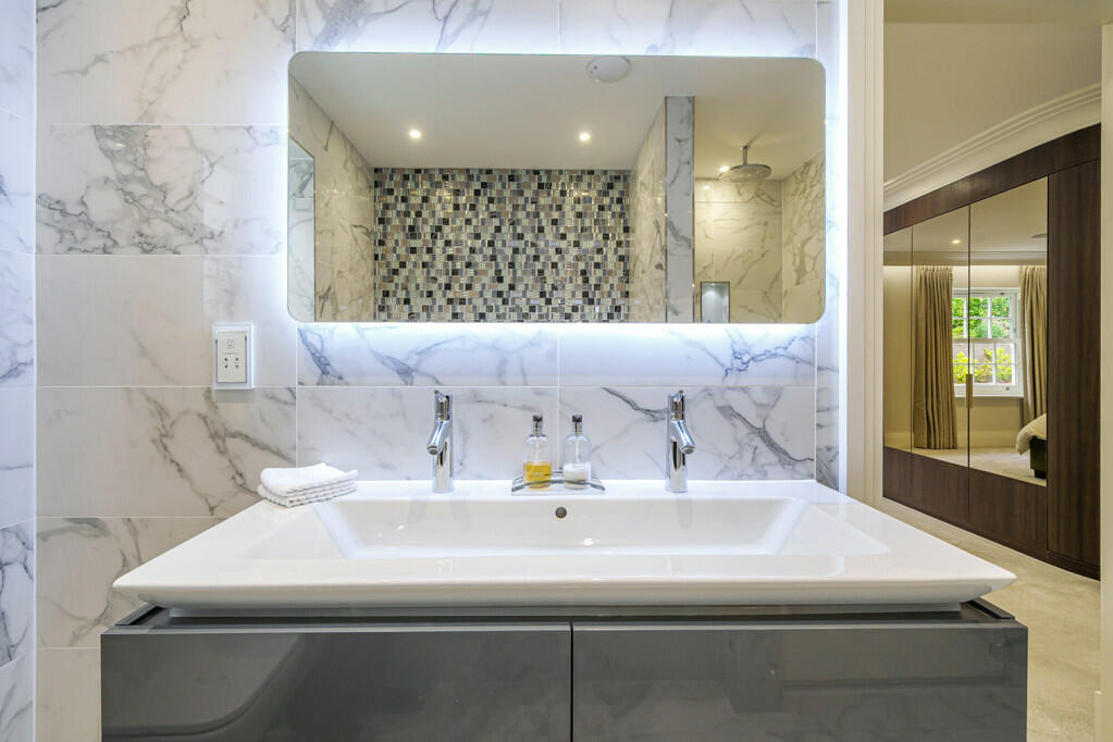 Additional image 12 of Sundridge Avenue, Bromley, Kent