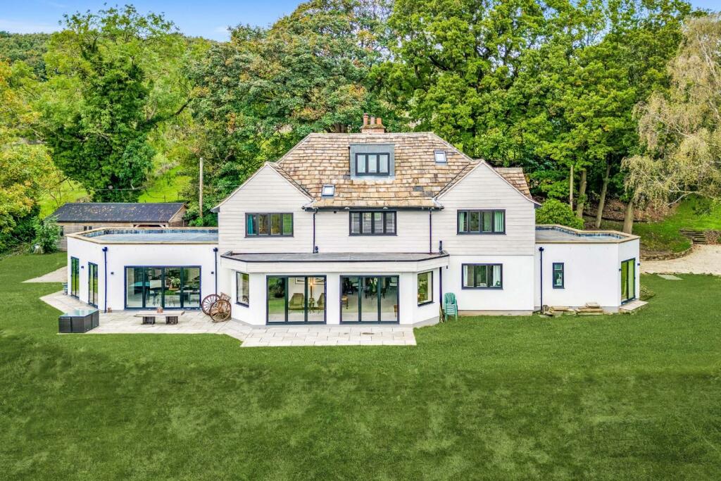 Additional image 60 of Old Hollins Hill, Esholt
