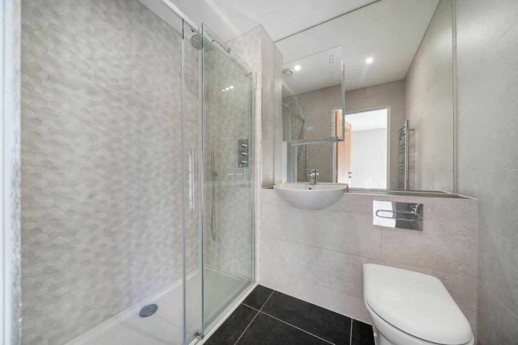 Additional image 7 of Coniston Road, Bromley