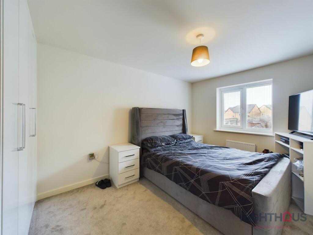 Additional image 7 of Meadow Walk Drive, Bradford, BD2