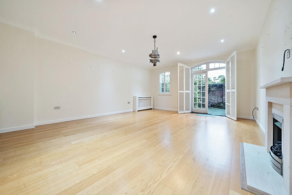 Additional image 3 of Westerham Road, Holwood Estate, Keston