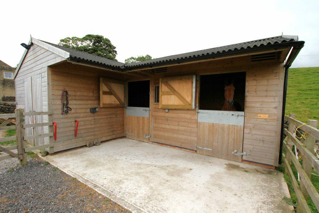 Additional image 25 of 4 bedroom barn conversion for sale – 3 Bough Gap Barn, Trawden, Colne, BB8 8NL