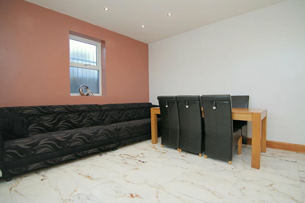 Additional image 11 of Undercliffe Old Road, Bradford, BD2