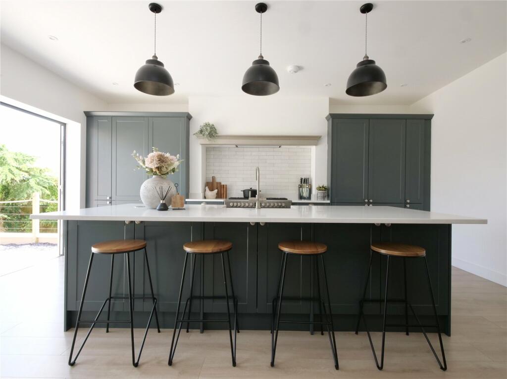 Additional image 4 of Temple Cloud, Bristol