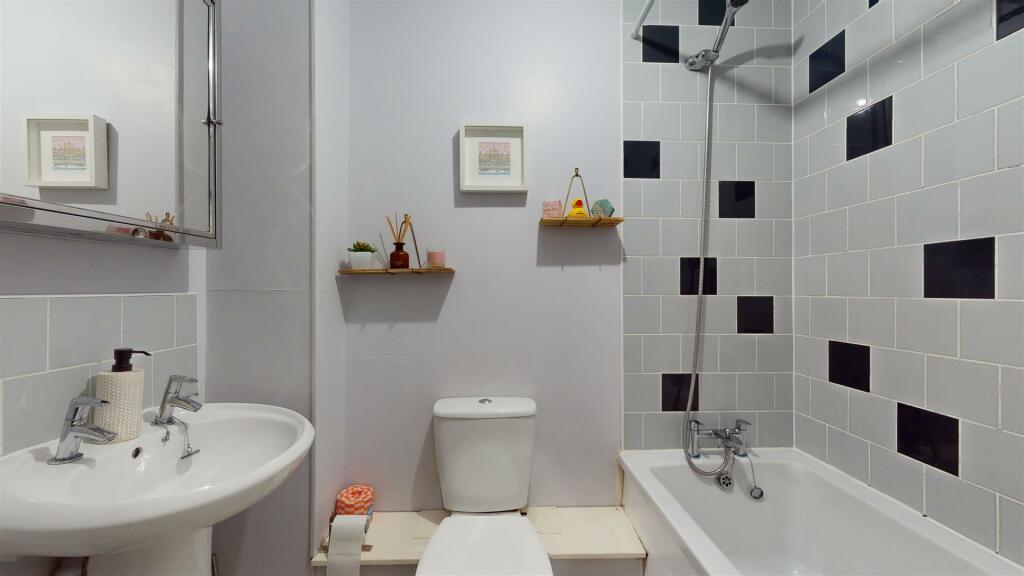 Additional image 16 of New Walls, Totterdown, Bristol