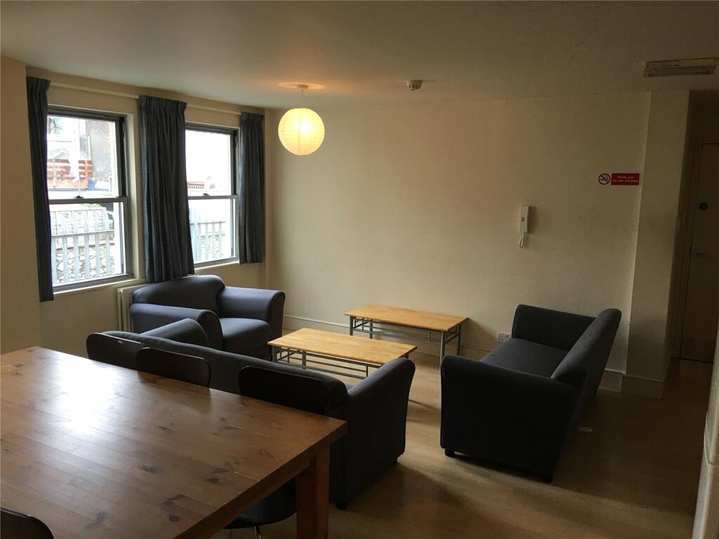 Additional image 5 of Flat B, Cotham Hill Apartments, 3 Hampton Lane (FFF), Cotham, Bristol, BS6