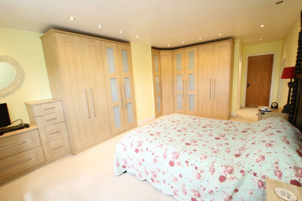 Additional image 20 of 4/5 Bedroom House for Sale -End ‘ole  9 Denholme House Farm Drive  Denholme  BD13 4AB