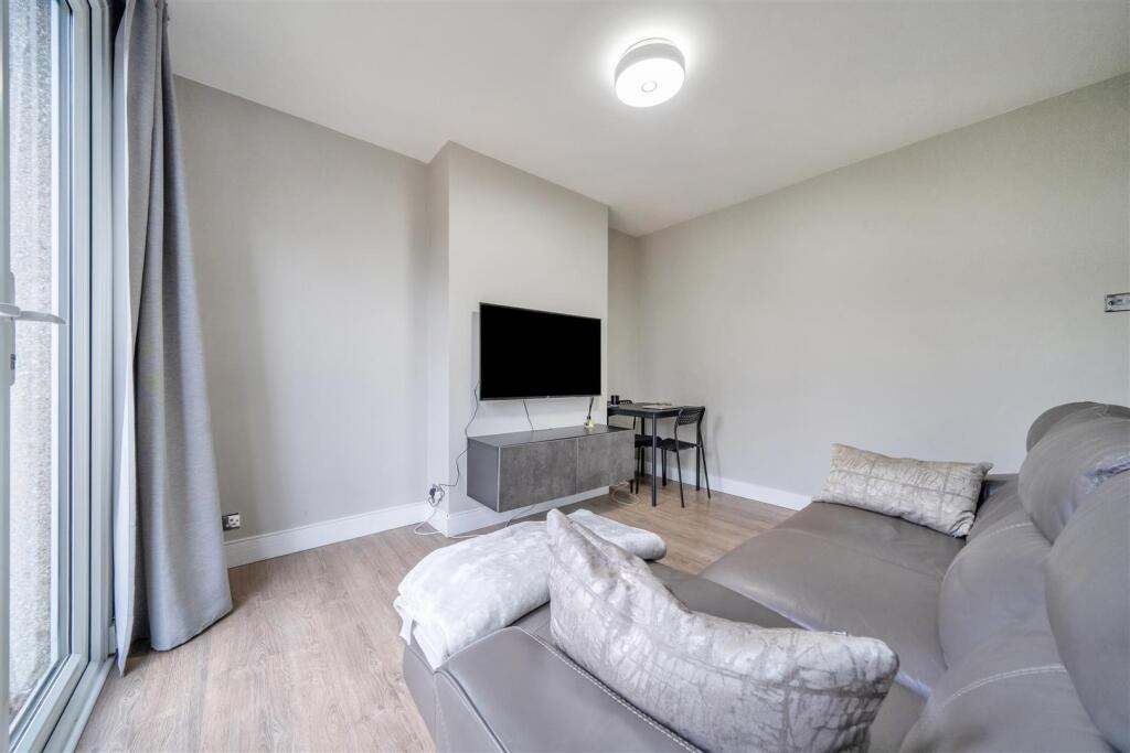 Additional image 3 of Shepperton Road, Petts Wood