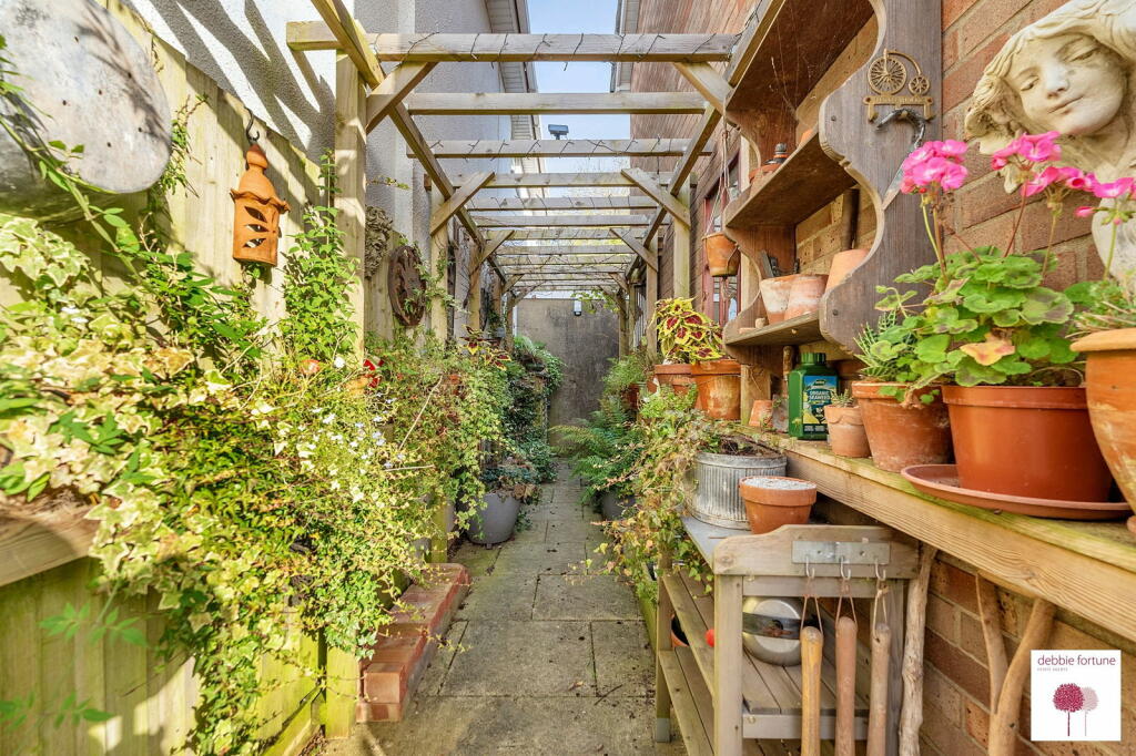 Additional image 24 of Mendip Road, Yatton