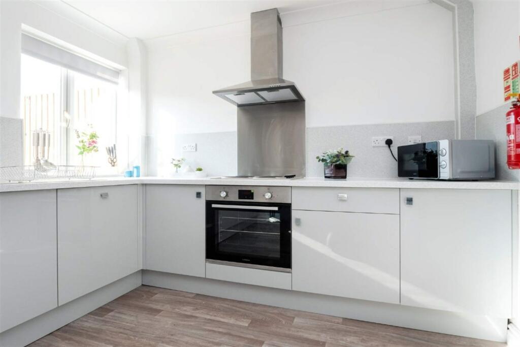 Additional image 2 of 4 bedroom Terraced House in Ambleside Avenue, Southmead