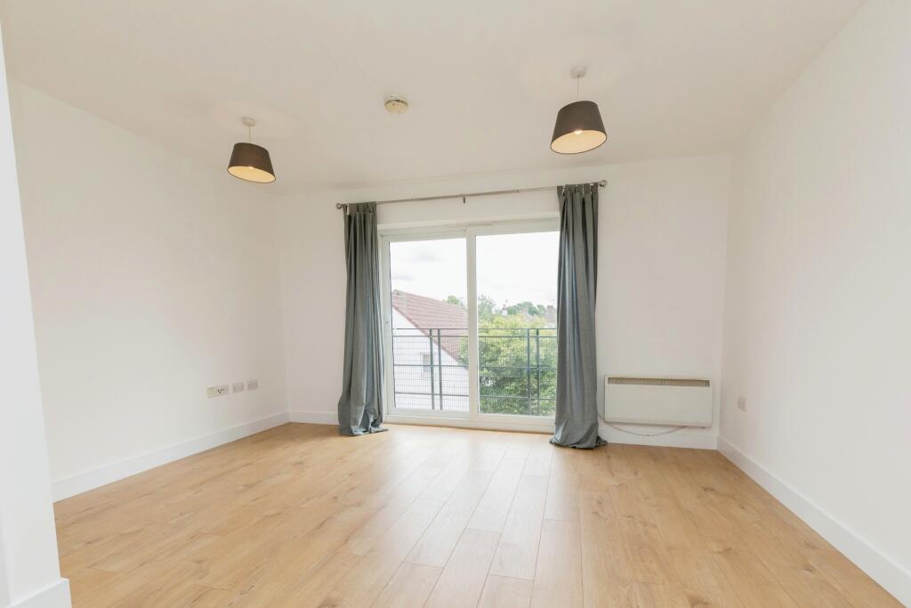 Additional image 2 of 526 Fishponds Road, Bristol, BS16