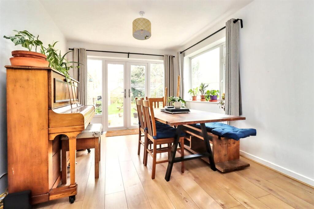 Additional image 9 of Superb home in West End of Clevedon