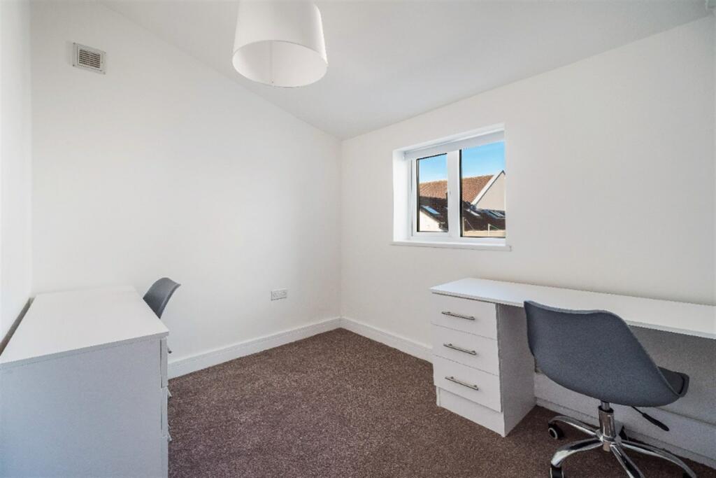 Additional image 10 of 3 bedroom Terraced House in Dartmoor Street, Bristol