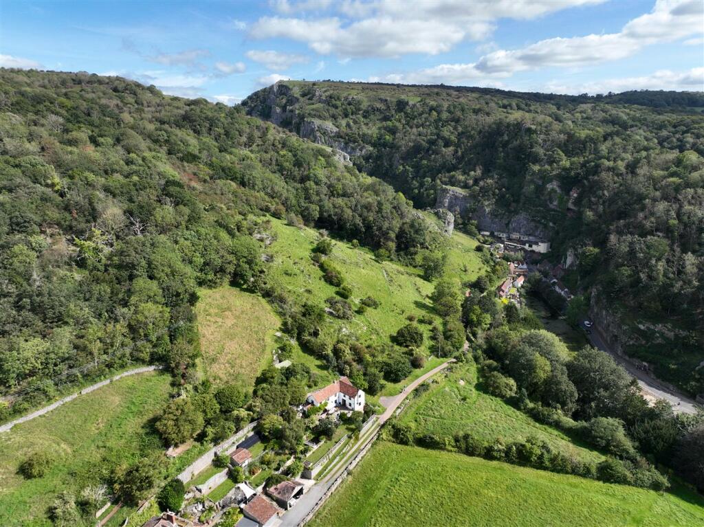 Additional image 75 of Tuttors Hill, Cheddar