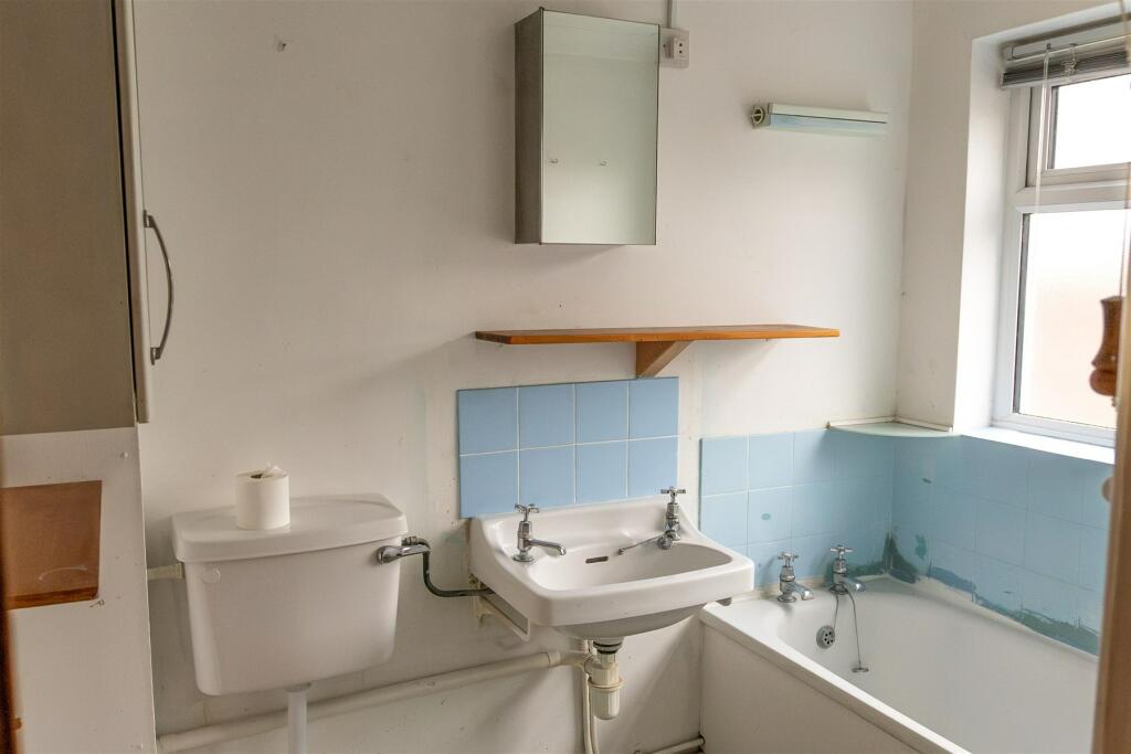 Additional image 9 of Towers Road, Upper Beeding, Steyning, West Sussex