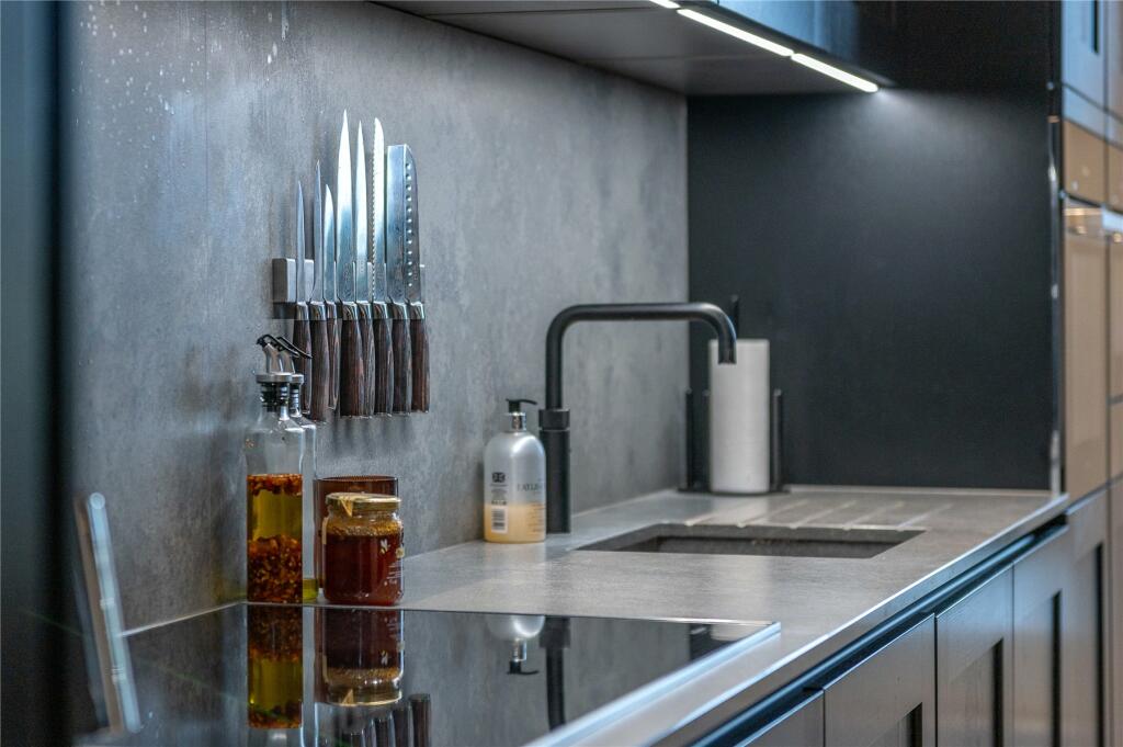 Additional image 28 of Bucknall Way, Beckenham, BR3