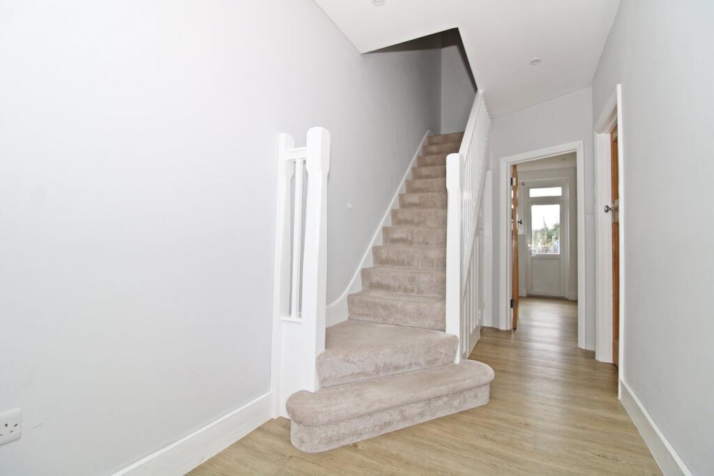 Additional image 14 of Merlin Grove, Beckenham, BR3