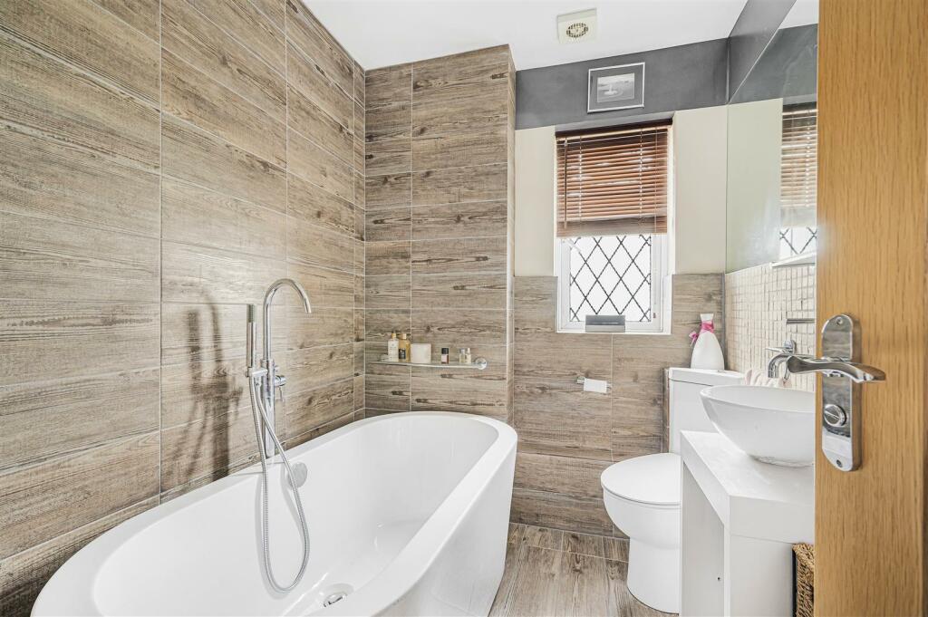 Additional image 21 of Hill Top Way, Newhaven