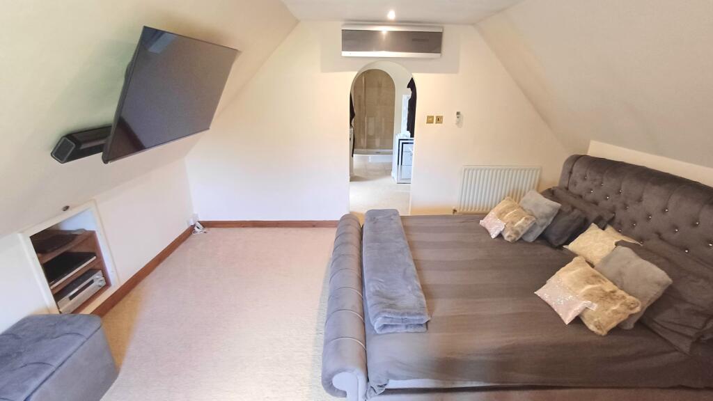 Additional image 7 of Emmeline Close, Bradford, BD10