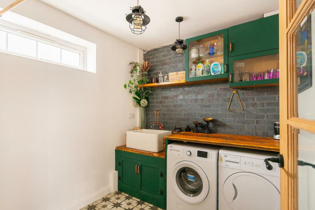 Additional image 18 of Durleigh Close, Headley Park