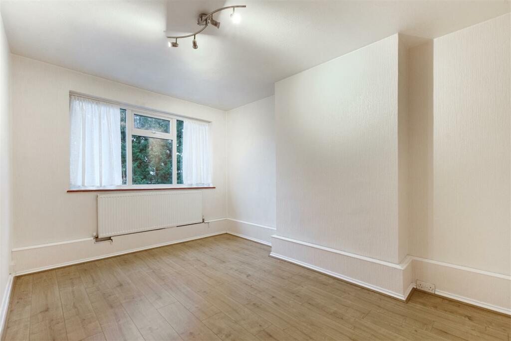 Additional image 7 of High Street, Farnborough, Orpington