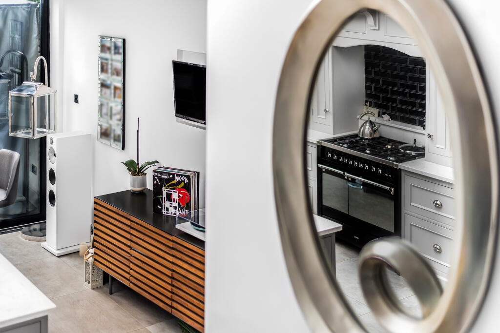 Additional image 22 of Church Row, Chislehurst, Kent, BR7