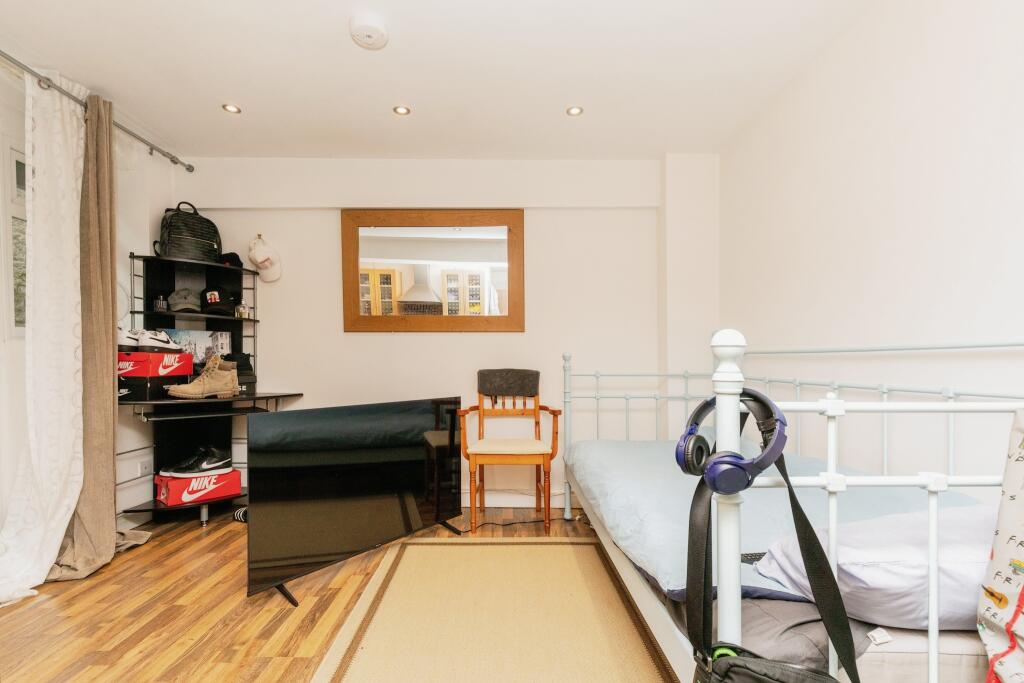 Additional image 9 of 14 Southleigh Road Flat 3A Basement, Bristol, BS8