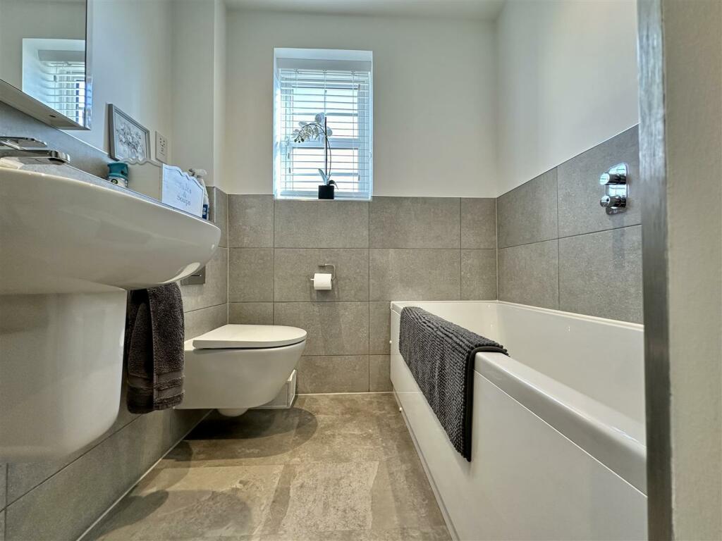 Additional image 34 of Longfield Drive, Wedmore