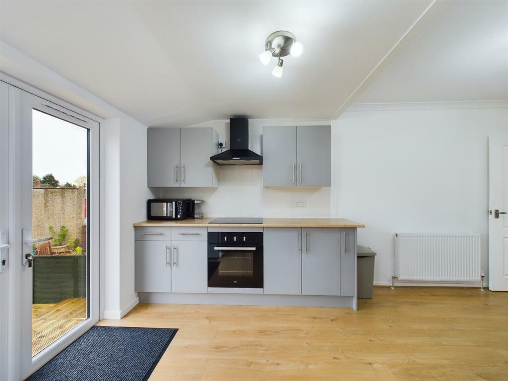 Additional image 10 of Henderson Road, Hanham, Bristol, BS15 3AJ