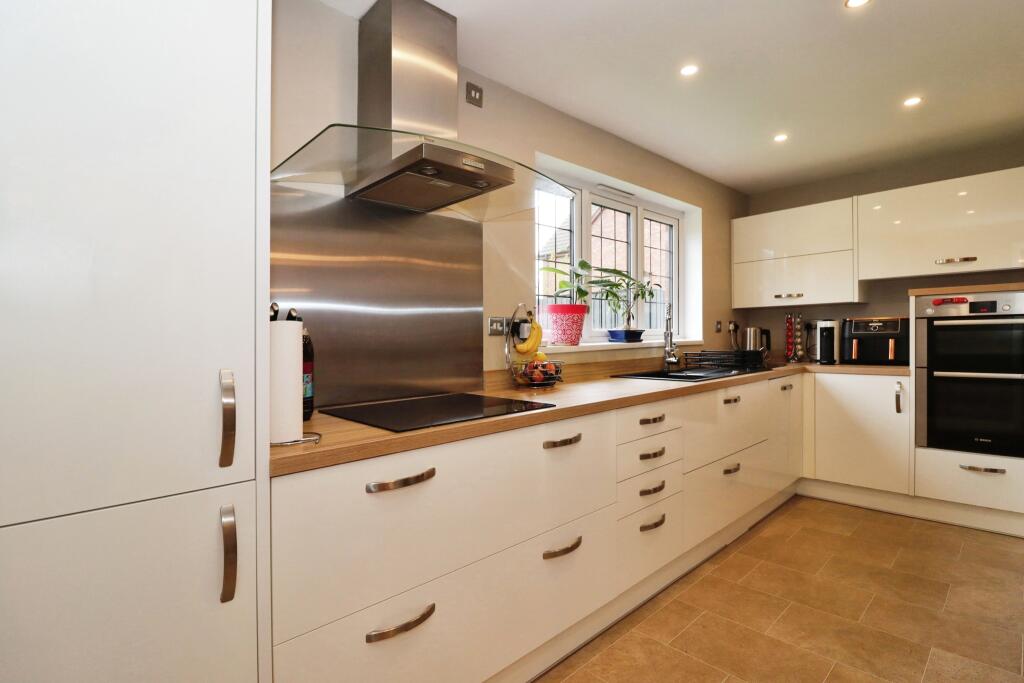 Additional image 2 of Juniper Way, Bradley Stoke, Bristol, Gloucestershire, BS32