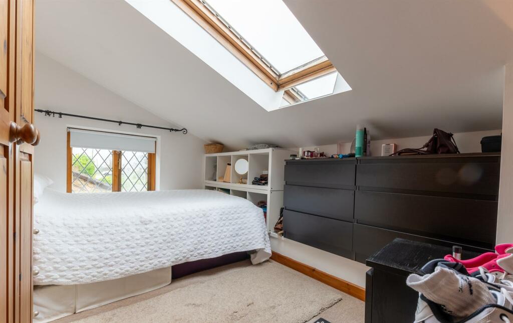 Additional image 26 of Siston Lane, Bristol